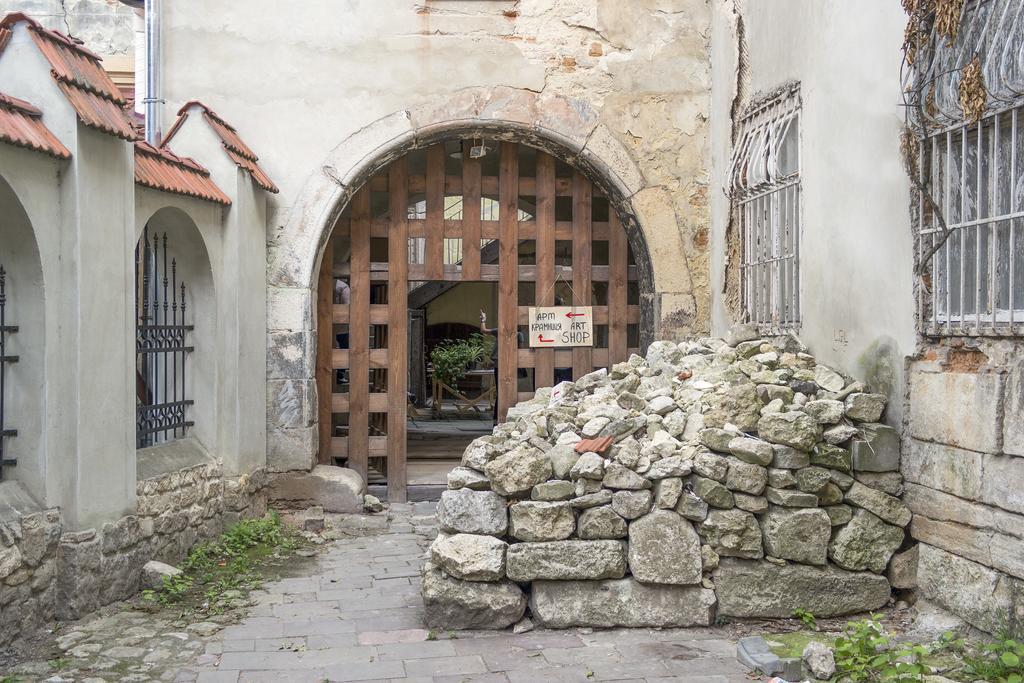 Art & House Apartment Lviv Luaran gambar