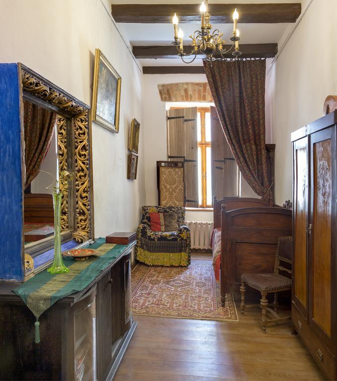 Art & House Apartment Lviv Luaran gambar